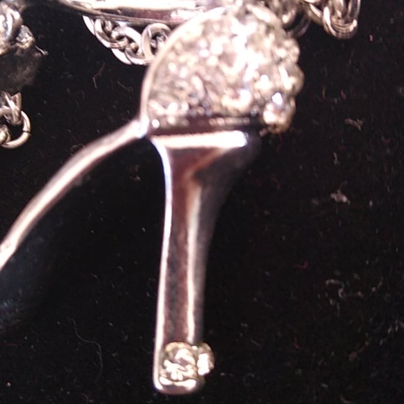 Faux diamond stiletto charm with 14" necklace. - Picture 6 of 8